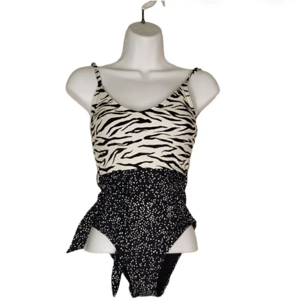 Swimsuit  